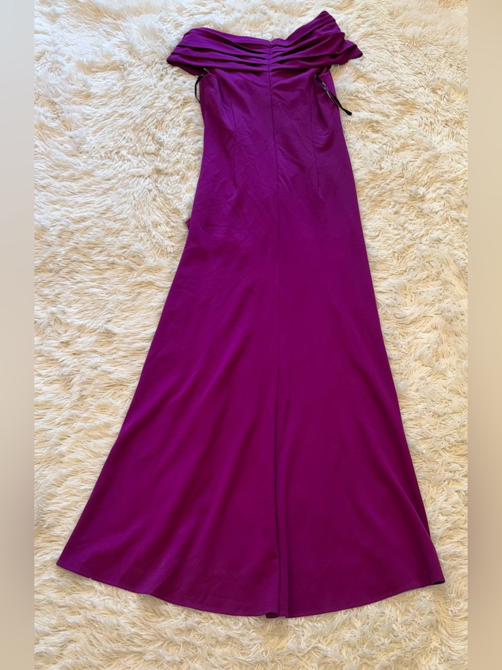 NEW TADASHI SHOJI TALISE waterfall Cascade magenta Ruffle Portrait Neck Gown L - Picture 10 of 12